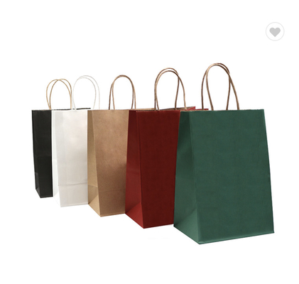 Un bon prix. Sacs de transport en papier kraft brun biodégradable avec poignées pour faire du shopping en ligne