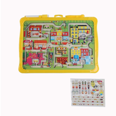 Un bon prix. Jouets de labyrinthe magnétique interactif pour enfants Deux côtés Trafic urbain Pour les enfants de 2 ans en ligne